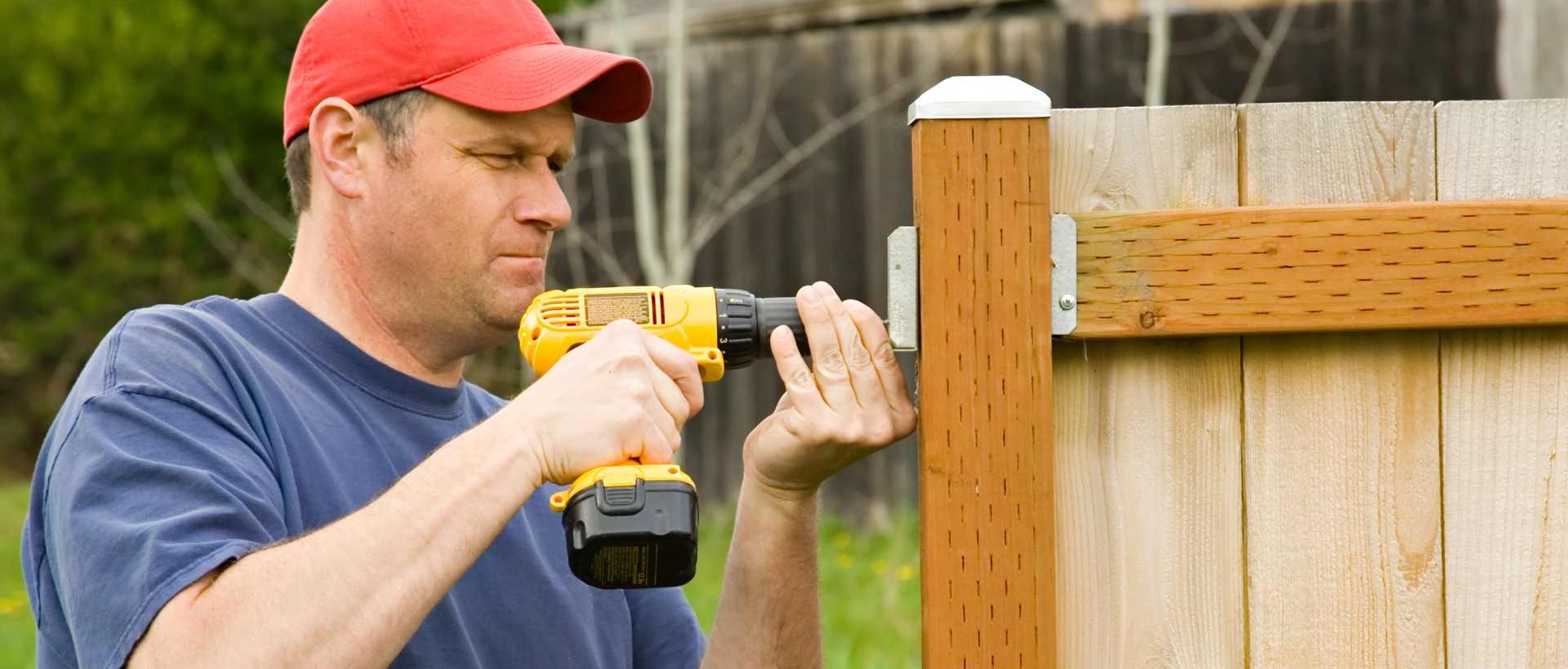 fencing UB4